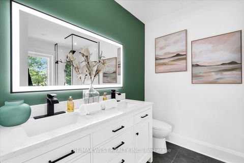Photo 26 at 206 Howard Park Avenue, Swansea, Toronto