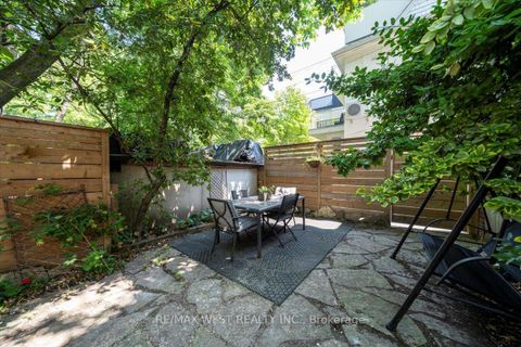 Photo 38 at 206 Howard Park Avenue, Swansea, Toronto