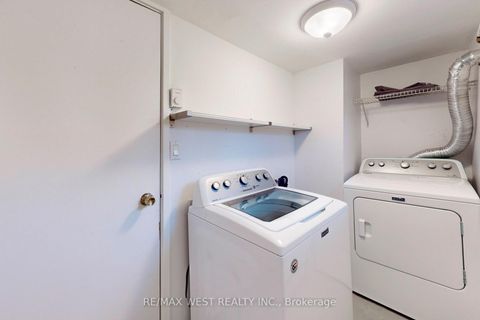 Photo 47 at 206 Howard Park Avenue, Swansea, Toronto