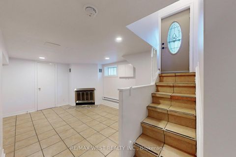 Photo 48 at 206 Howard Park Avenue, Swansea, Toronto