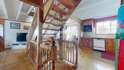 Photo 18 at 319 Limerick Street, Rural Innisfil, Innisfil