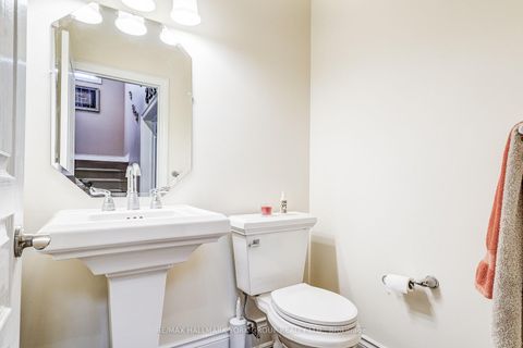 Photo 17 at 17 Duncton Wood Crescent, Hills of St Andrew, Aurora