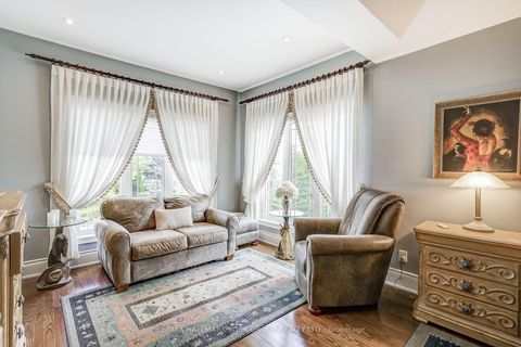 Photo 19 at 17 Duncton Wood Crescent, Hills of St Andrew, Aurora