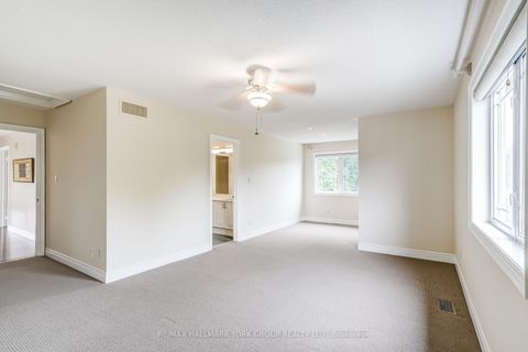 Photo 27 at 17 Duncton Wood Crescent, Hills of St Andrew, Aurora