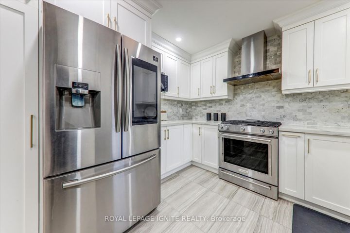 Photo 11 at 42 Fireside Drive, Rouge E11, Toronto
