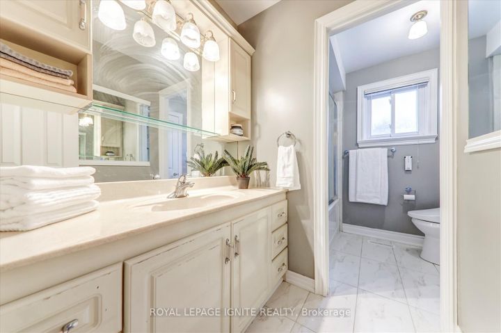 Photo 21 at 42 Fireside Drive, Rouge E11, Toronto