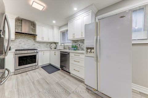Photo 10 at 42 Fireside Drive, Rouge E11, Toronto