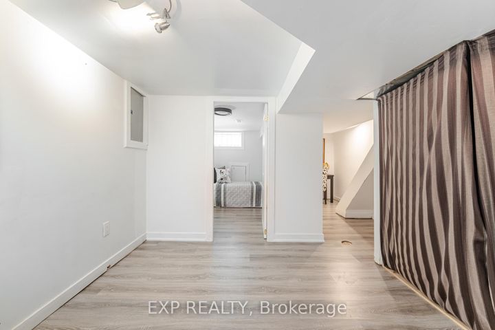 Photo 31 at 214 Silverthorn Avenue, Pellam Park, Toronto