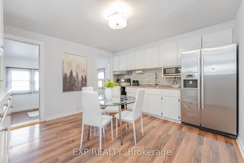 Photo 10 at 214 Silverthorn Avenue, Pellam Park, Toronto