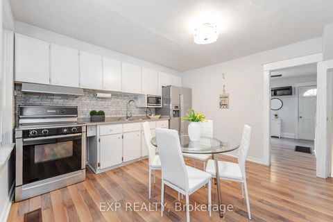 Photo 12 at 214 Silverthorn Avenue, Pellam Park, Toronto