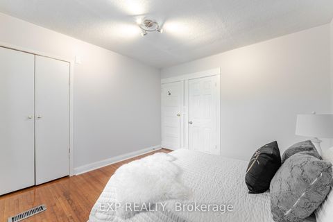 Photo 22 at 214 Silverthorn Avenue, Pellam Park, Toronto