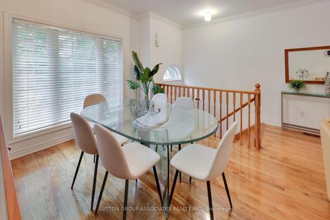 Photo 3 at 15B Robina Avenue, Oakwood Village, Toronto