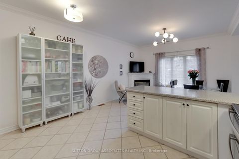 Photo 11 at 15B Robina Avenue, Oakwood Village, Toronto