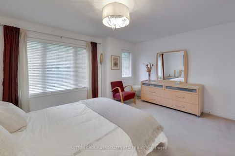 Photo 25 at 15B Robina Avenue, Oakwood Village, Toronto