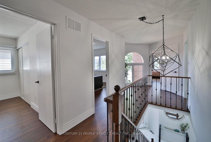 Photo 11 at 3596 Nutcracker Drive, Lisgar, Mississauga