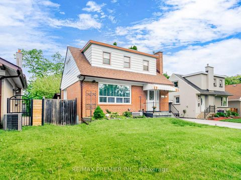 Photo 1 at 32 Genthorn Avenue, Kipling, Toronto
