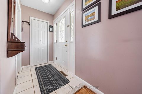Photo 3 at 32 Genthorn Avenue, Kipling, Toronto