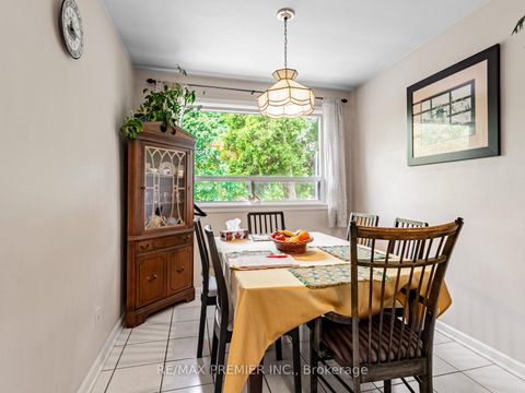 Photo 10 at 32 Genthorn Avenue, Kipling, Toronto