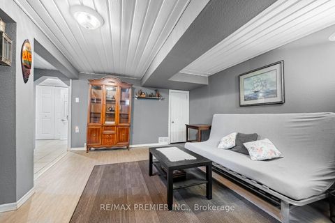 Photo 20 at 32 Genthorn Avenue, Kipling, Toronto