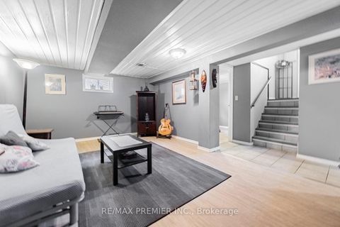 Photo 21 at 32 Genthorn Avenue, Kipling, Toronto