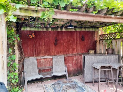 Photo 32 at 32 Genthorn Avenue, Kipling, Toronto