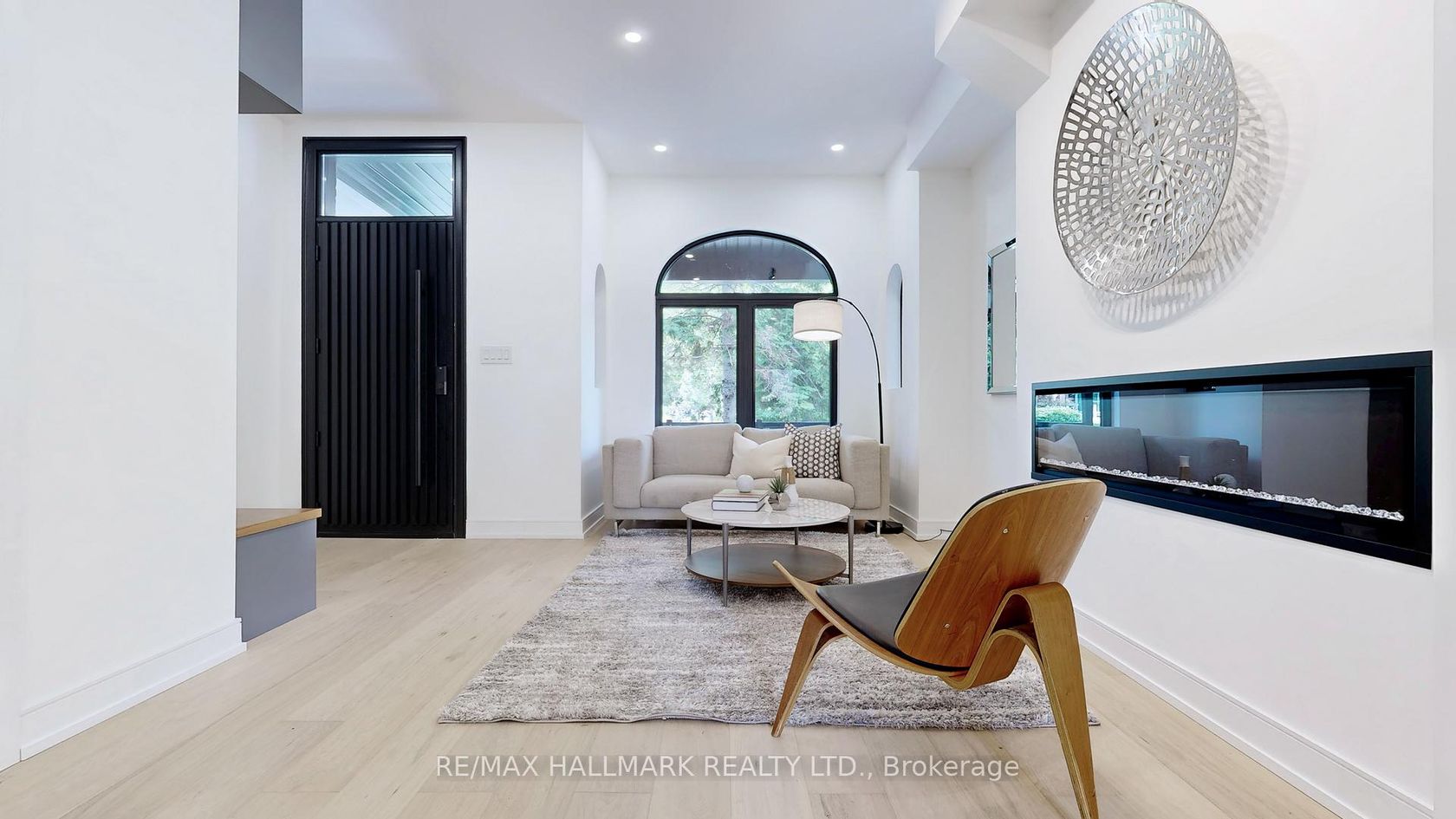 122 Crawford Street, Bellwoods, Toronto 