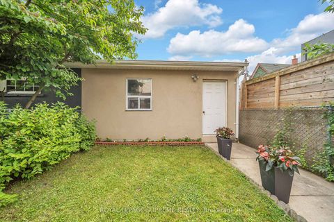 Photo 10 at 155 Symington Avenue, Junction, Toronto