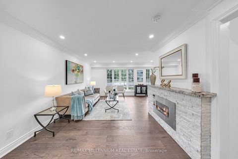 Photo 3 at 962 Midland Avenue, Kennedy Park, Toronto