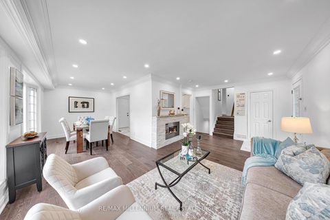 Photo 15 at 962 Midland Avenue, Kennedy Park, Toronto