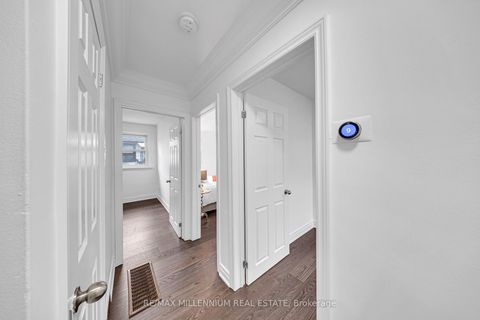 Photo 16 at 962 Midland Avenue, Kennedy Park, Toronto