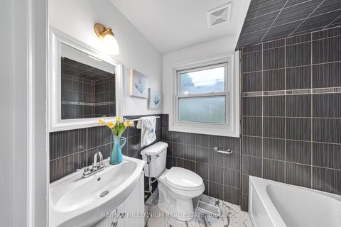Photo 17 at 962 Midland Avenue, Kennedy Park, Toronto