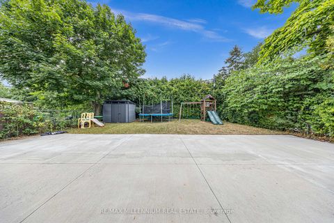Photo 30 at 962 Midland Avenue, Kennedy Park, Toronto