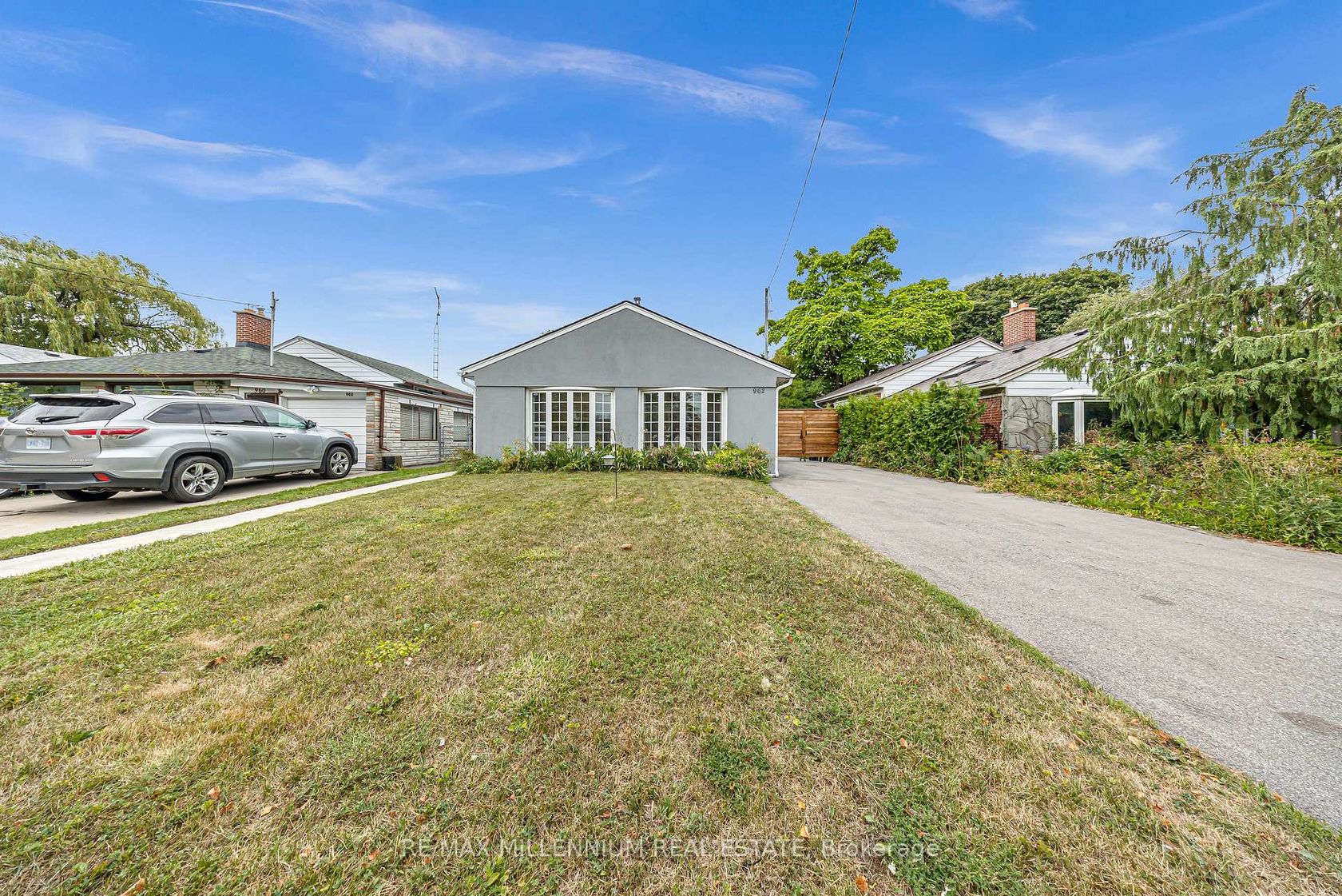 962 Midland Avenue, Kennedy Park, Toronto 