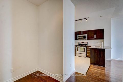 Photo 7 at Ph1501 - 2885 Bayview Avenue, Bayview Village, Toronto