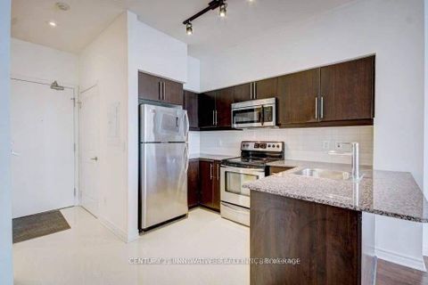 Photo 8 at Ph1501 - 2885 Bayview Avenue, Bayview Village, Toronto