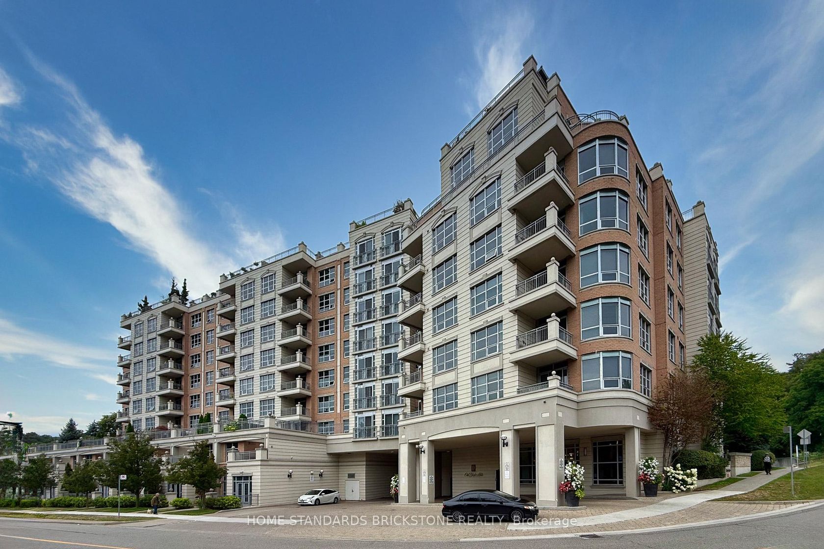 310 - 10 Old York Mills Road, York Mills, Toronto 