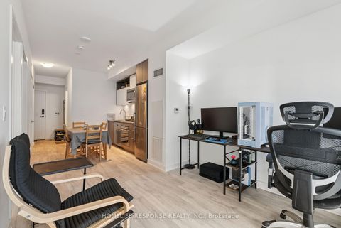 Photo 7 at 347 - 60 PRINCESS Street, Waterfront Communities C8, Toronto