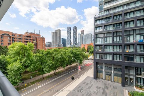 Photo 11 at 347 - 60 PRINCESS Street, Waterfront Communities C8, Toronto