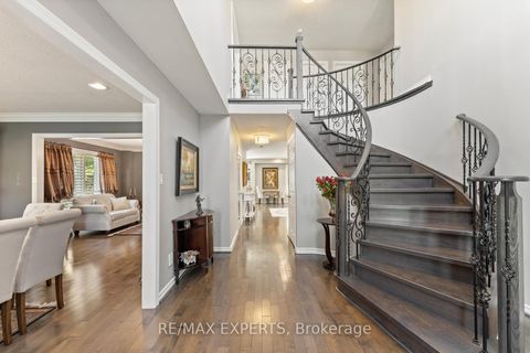 Photo 9 at 286 Kirby Crescent, Glenway Estates, Newmarket