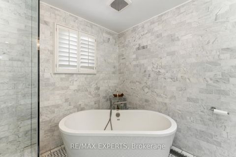 Photo 32 at 286 Kirby Crescent, Glenway Estates, Newmarket