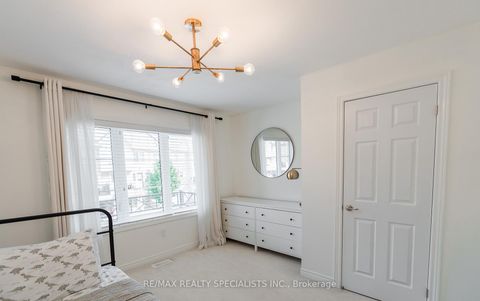 Photo 19 at 231 Sarah Cline Drive, GO Glenorchy, Oakville
