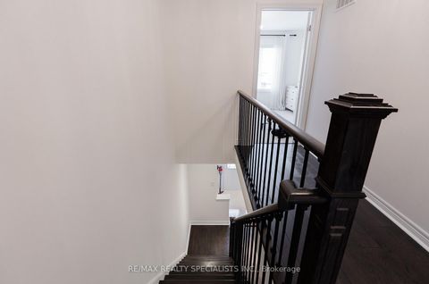 Photo 21 at 231 Sarah Cline Drive, GO Glenorchy, Oakville
