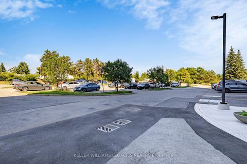 Photo 34 at 1603 - 10 Markbrook Lane, Jamestown, Toronto