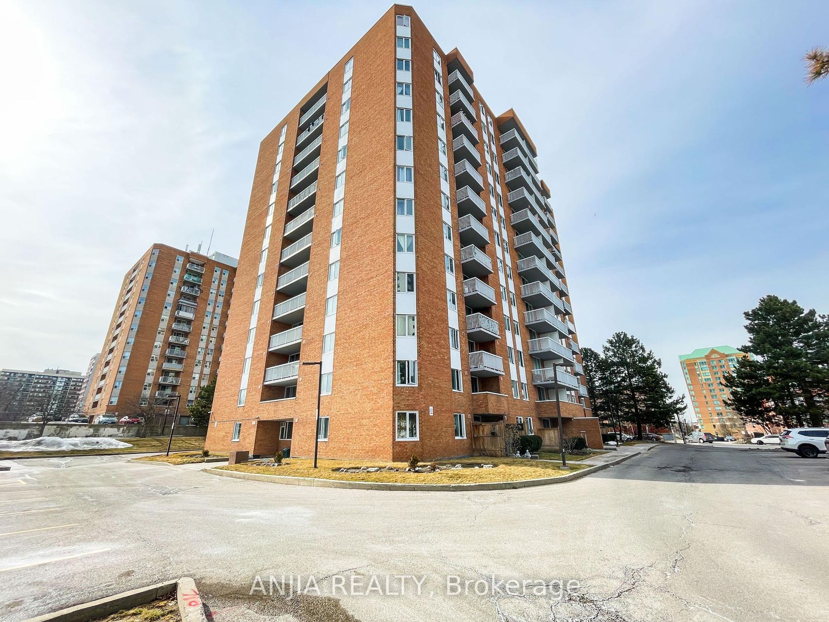 PH3 - 15 Sewells Road, Malvern, Toronto 