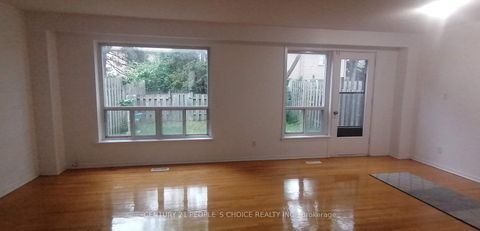 Photo 5 at 9 - 17 Gosford Boulevard, Black Creek, Toronto