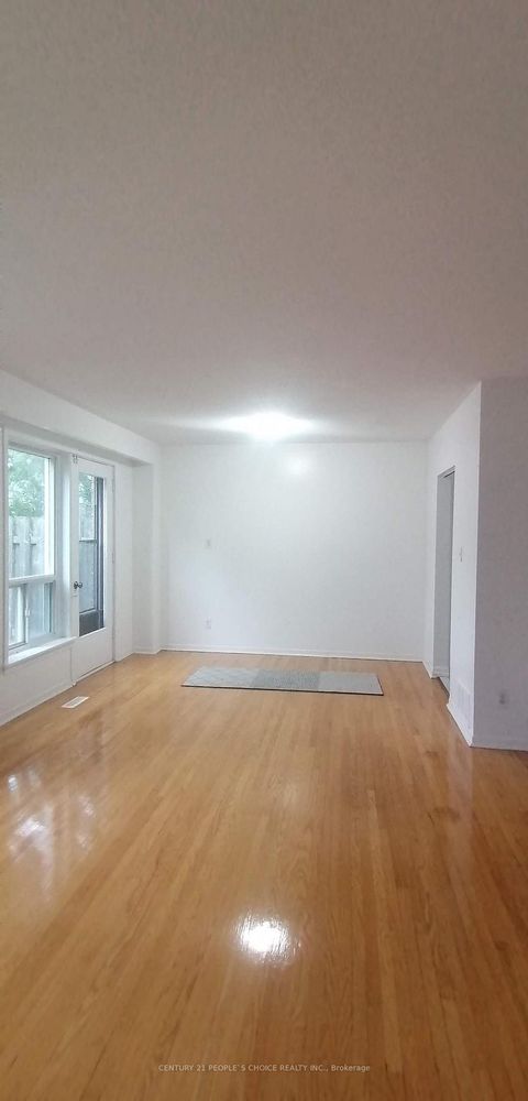 Photo 7 at 9 - 17 Gosford Boulevard, Black Creek, Toronto