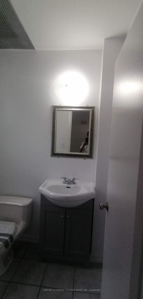 Photo 16 at 9 - 17 Gosford Boulevard, Black Creek, Toronto