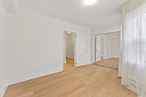 Photo 17 at 402 - 114 Vaughan Road, Cedarvale, Toronto