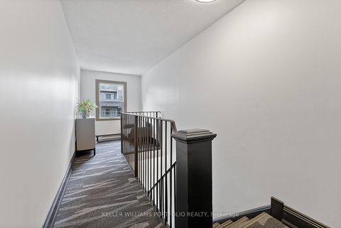 Photo 20 at 402 - 114 Vaughan Road, Cedarvale, Toronto