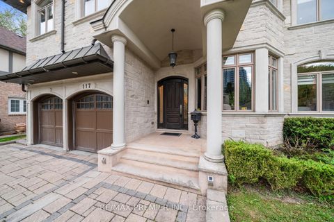 Photo 2 at 117 Upper Canada Drive, Windfields, Toronto